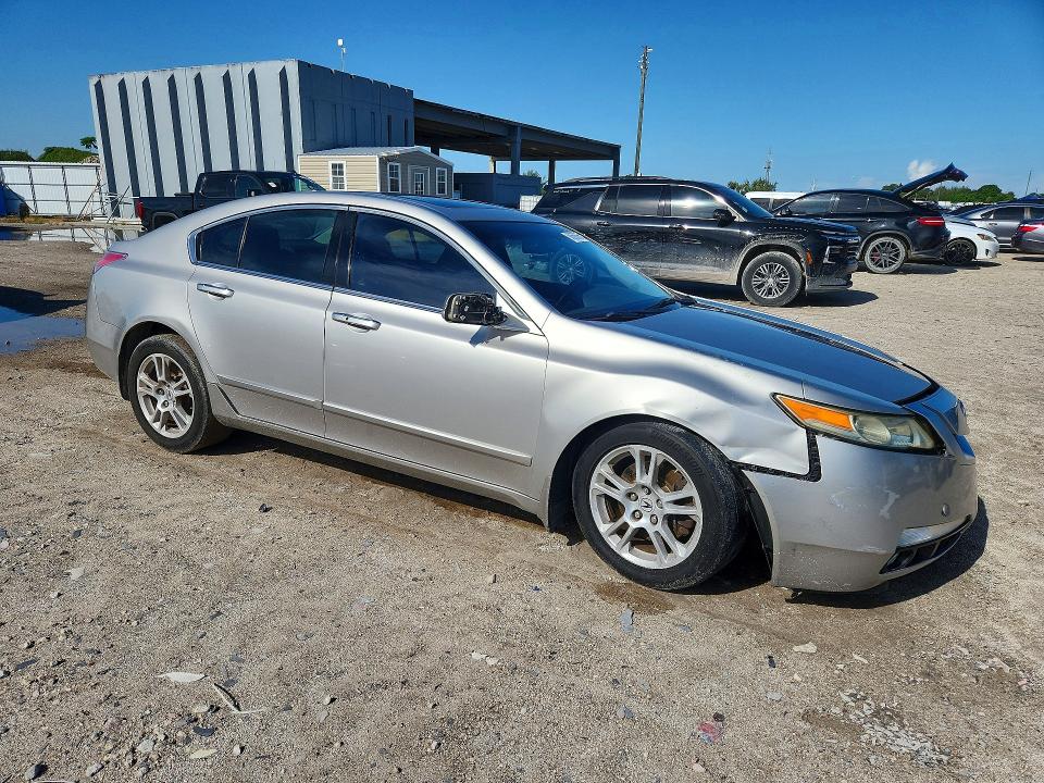 68660666 :رقم المزاد ، 19UUA8F5XAA016039 vin ، 2010 Acura Tl مزاد بيع