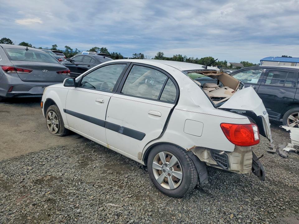 68915296 :رقم المزاد ، KNADE123366156231 vin ، 2006 Kia Rio مزاد بيع