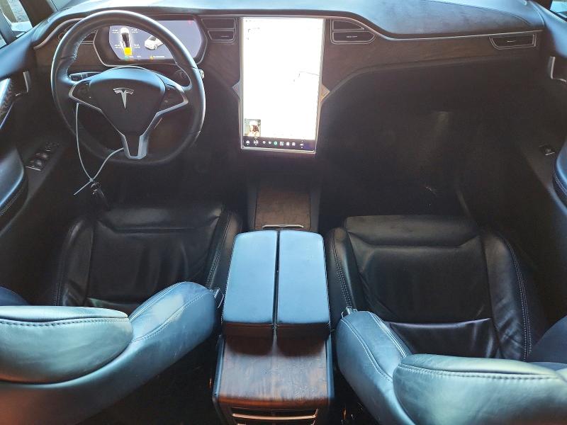Продажа на аукционе авто 2017 Tesla Model X, vin: 5YJXCBE21HF035655, номер лота: 70724716