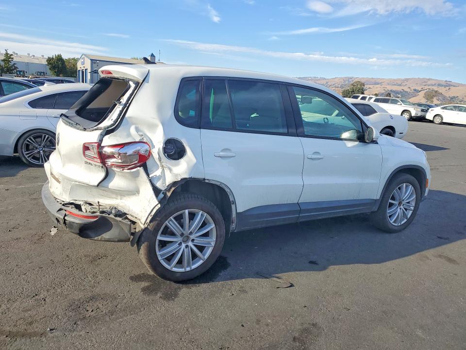 65235196 :رقم المزاد ، WVGAV3AX3EW603110 vin ، 2014 Volkswagen Tiguan مزاد بيع