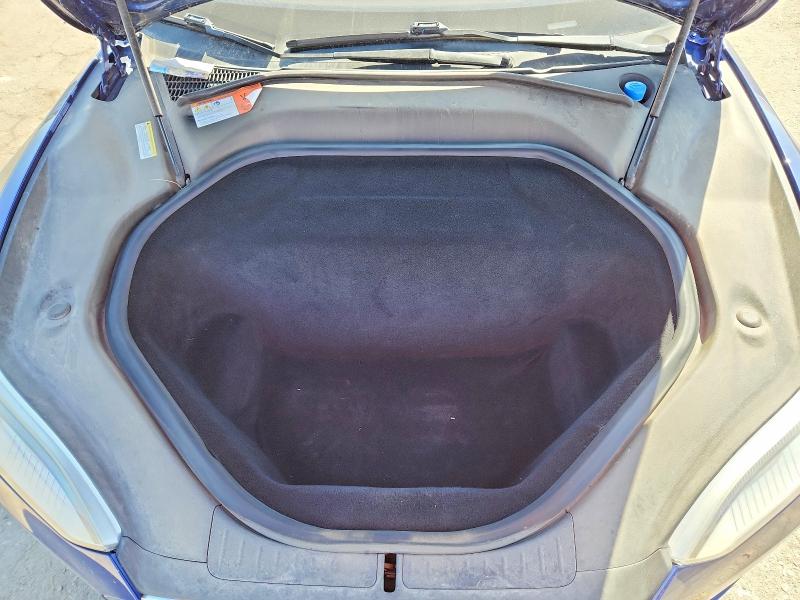 Продажа на аукционе авто 2015 Tesla Model S, vin: 5YJSA1H22FF092577, номер лота: 67559986