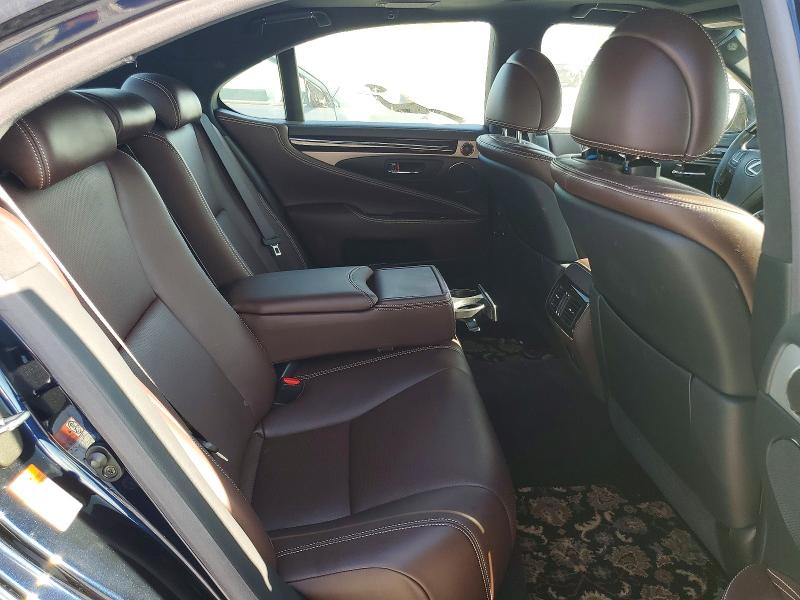 68276826 :رقم المزاد ، JTHBL5EF4H5144304 vin ، 2017 Lexus Ls مزاد بيع