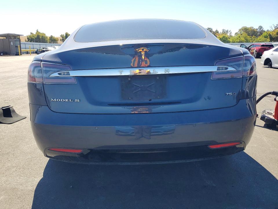 Aukcja sprzedaży 2018 Tesla Model S, vin: 5YJSA1E23JF261356, numer aukcji: 68035866