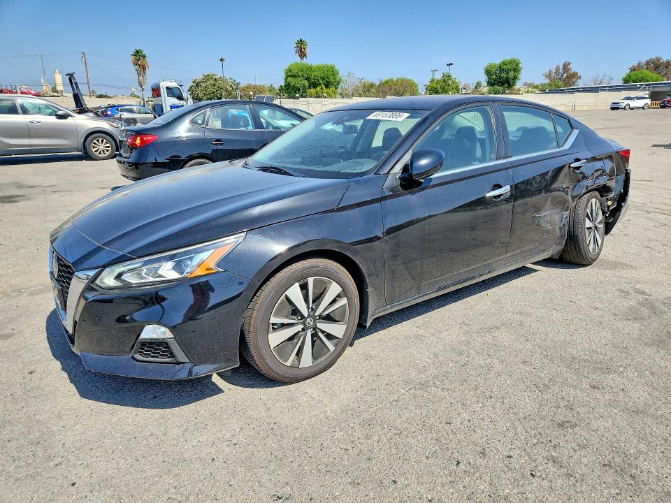 2022 Nissan Altima მანქანა იყიდება აუქციონზე, vin: 1N4BL4DV3NN333032, აუქციონის ნომერი: 69153886