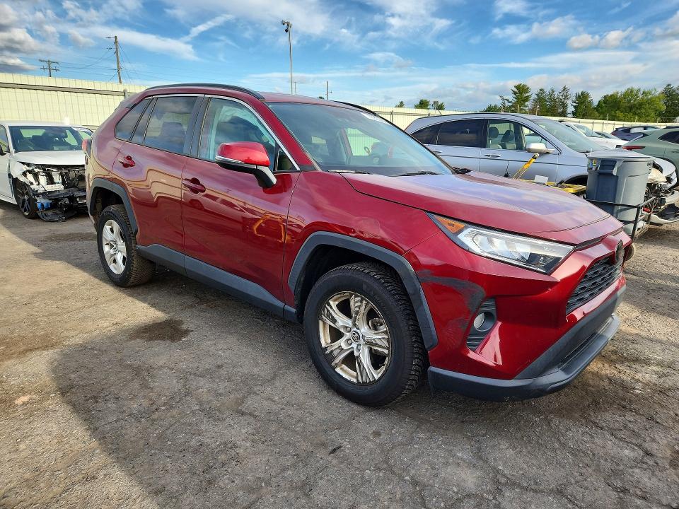 Aukcja sprzedaży 2021 Toyota Rav4, vin: 2T3P1RFV3MW246271, numer aukcji: 70310486