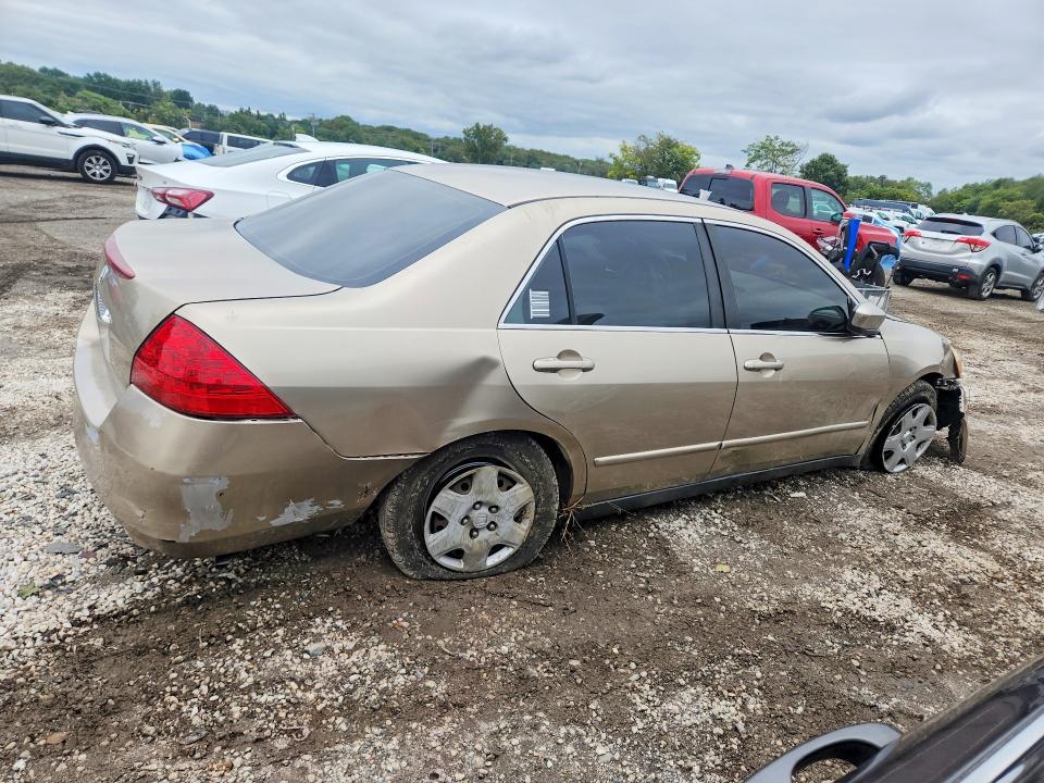 70816496 :رقم المزاد ، JHMCM56496C010752 vin ، 2006 Honda Accord مزاد بيع