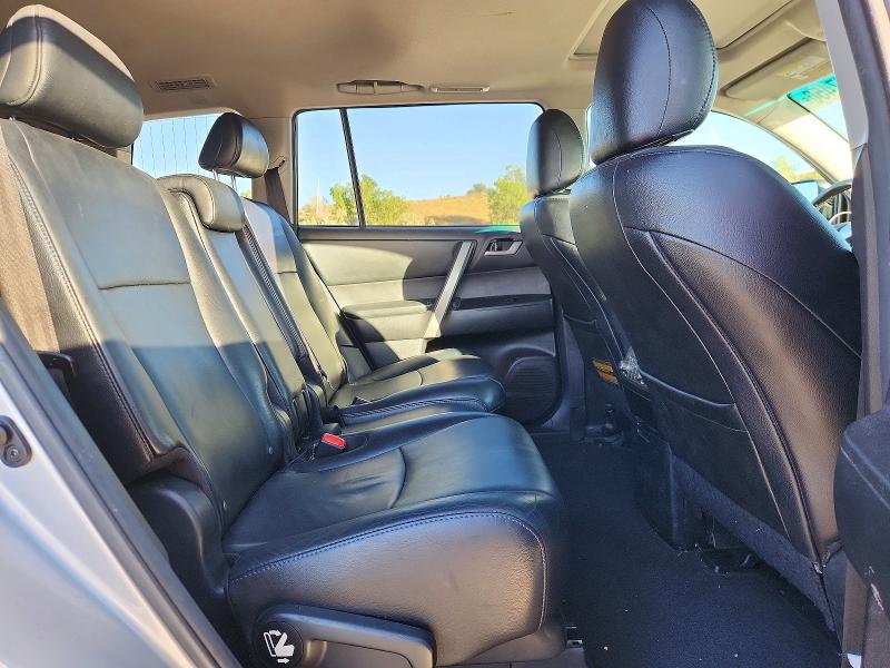 Продажа на аукционе авто 2013 Toyota Highlander, vin: 5TDBK3EH4DS264537, номер лота: 67487456