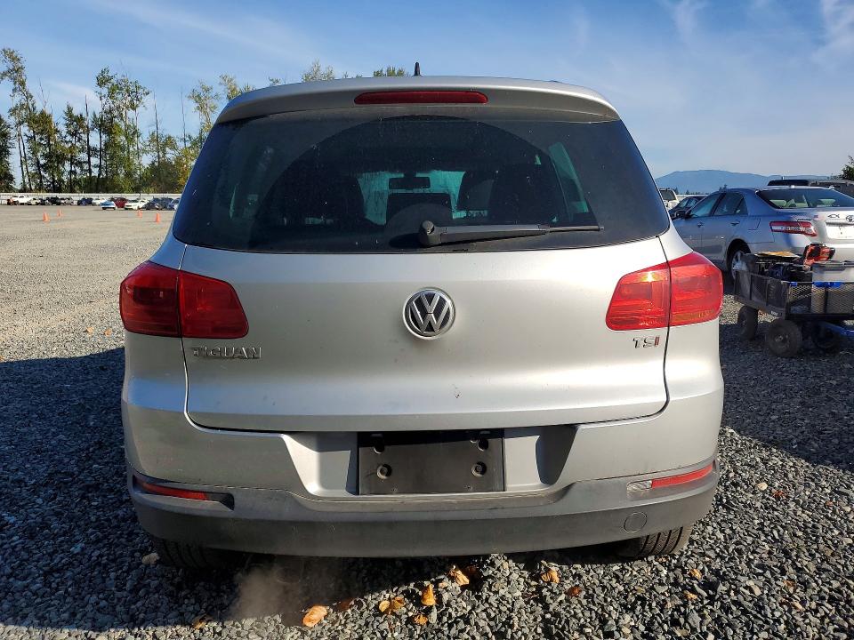 2017 Volkswagen Tiguan მანქანა იყიდება აუქციონზე, vin: WVGRV7AX4HW501216, აუქციონის ნომერი: 67072186
