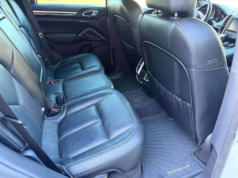Продажа на аукционе авто 2015 Porsche Cayenne, vin: WP1AF2A28FLA38063, номер лота: 68138486