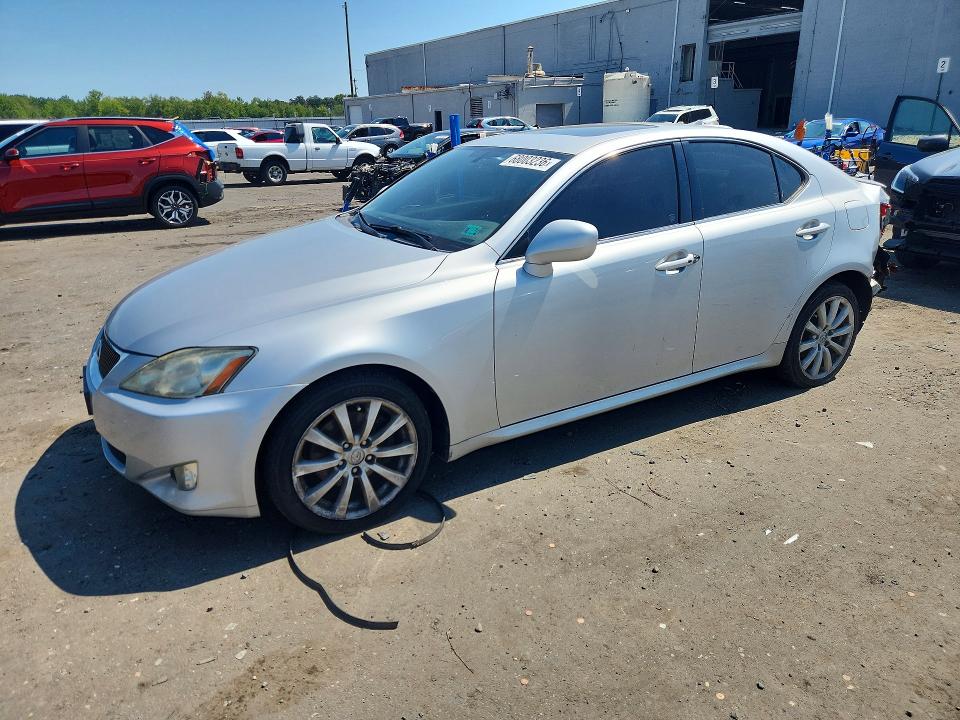68003236 :رقم المزاد ، JTHCK262485025735 vin ، 2008 Lexus Is مزاد بيع