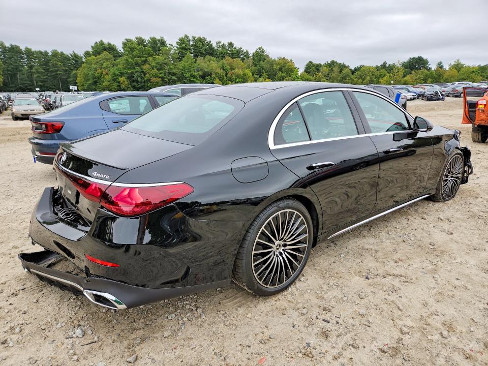 Продажа на аукционе авто 2026 Mercedes-benz E, vin: W1KLF4HBXTA226513, номер лота: 68426906