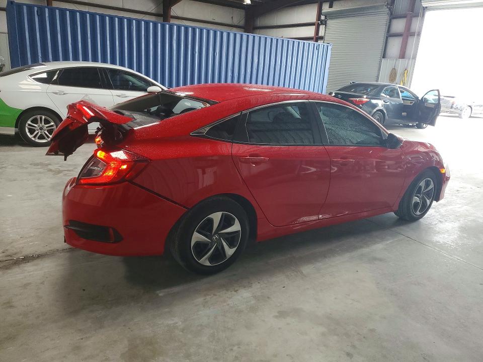 Продажа на аукционе авто 2019 Honda Civic, vin: 2HGFC2F64KH586307, номер лота: 68792676