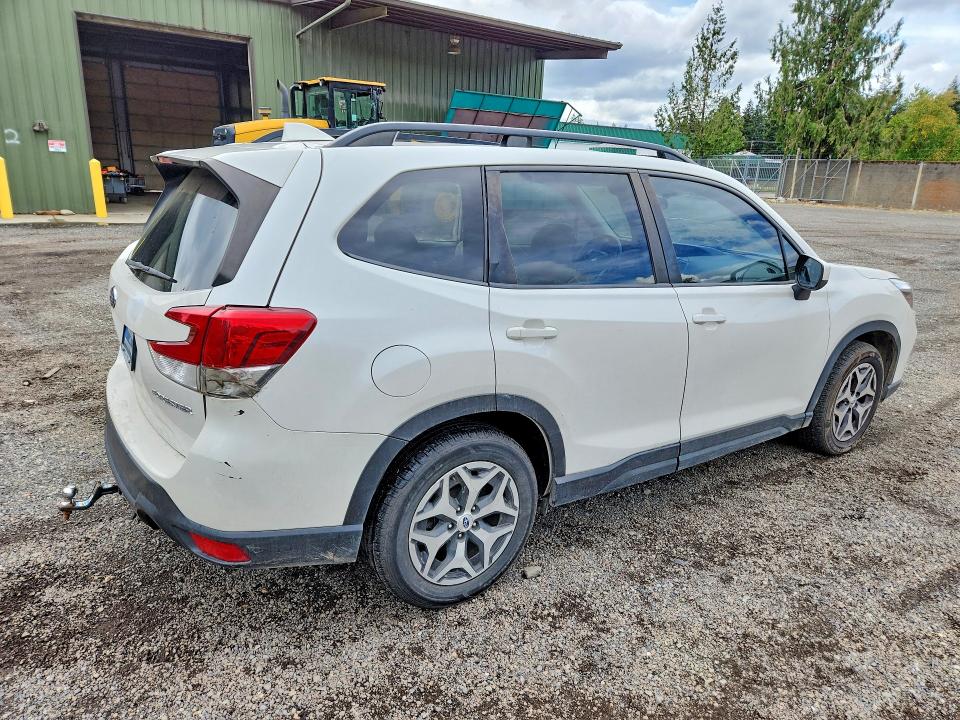 67387136 :رقم المزاد ، JF2SKAJC7LH514887 vin ، 2020 Subaru Forester مزاد بيع
