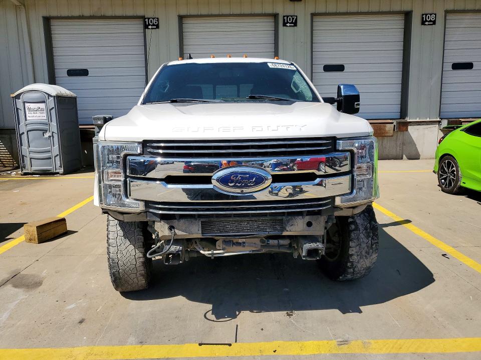 68724126 :رقم المزاد ، 1FT7W2BT9KED10671 vin ، 2019 Ford F250 مزاد بيع