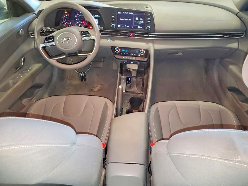 67479226 :رقم المزاد ، 5NPLM4AG9NH077349 vin ، 2022 Hyundai Elantra مزاد بيع