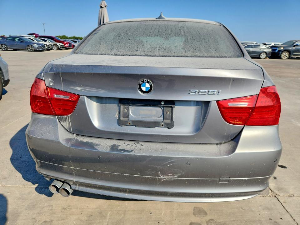 67899966 :رقم المزاد ، WBAPK5C52BF123454 vin ، 2011 Bmw 328 مزاد بيع