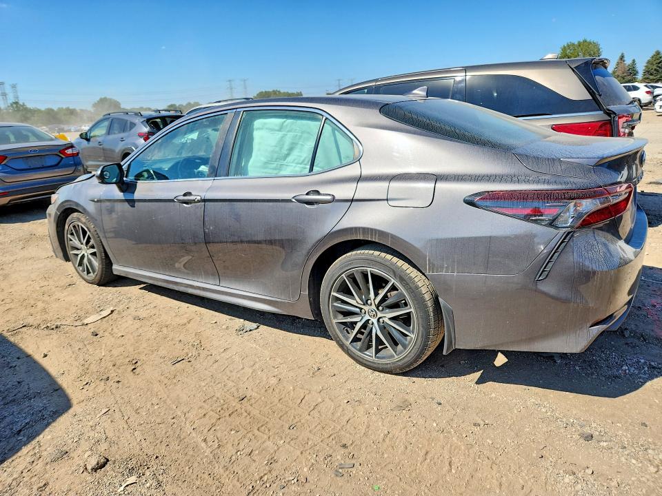 Продажа на аукционе авто 2021 Toyota Camry, vin: 4T1G11AK3MU575656, номер лота: 68393516