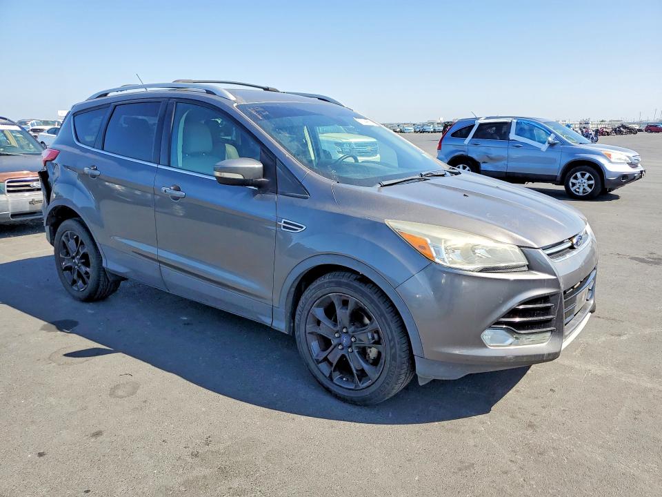 69294466 :رقم المزاد ، 1FMCU0JX5EUB49657 vin ، 2014 Ford Escape مزاد بيع