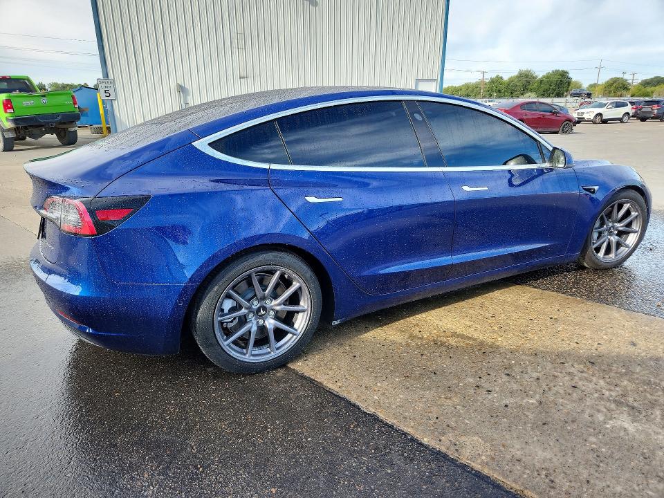 67911566 :رقم المزاد ، 5YJ3E1EB1LF636379 vin ، 2020 Tesla Model 3 مزاد بيع