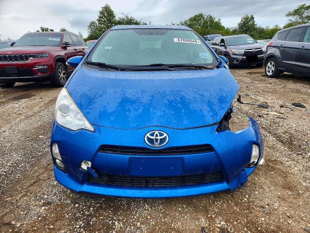 67896546 :رقم المزاد ، JTDKDTB38E1075990 vin ، 2014 Toyota Prius C مزاد بيع