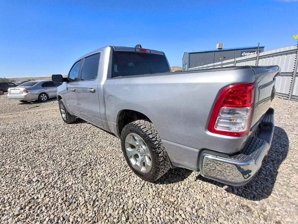 67140686 :رقم المزاد ، 1C6SRFFT2NN411842 vin ، 2022 Ram 1500 مزاد بيع