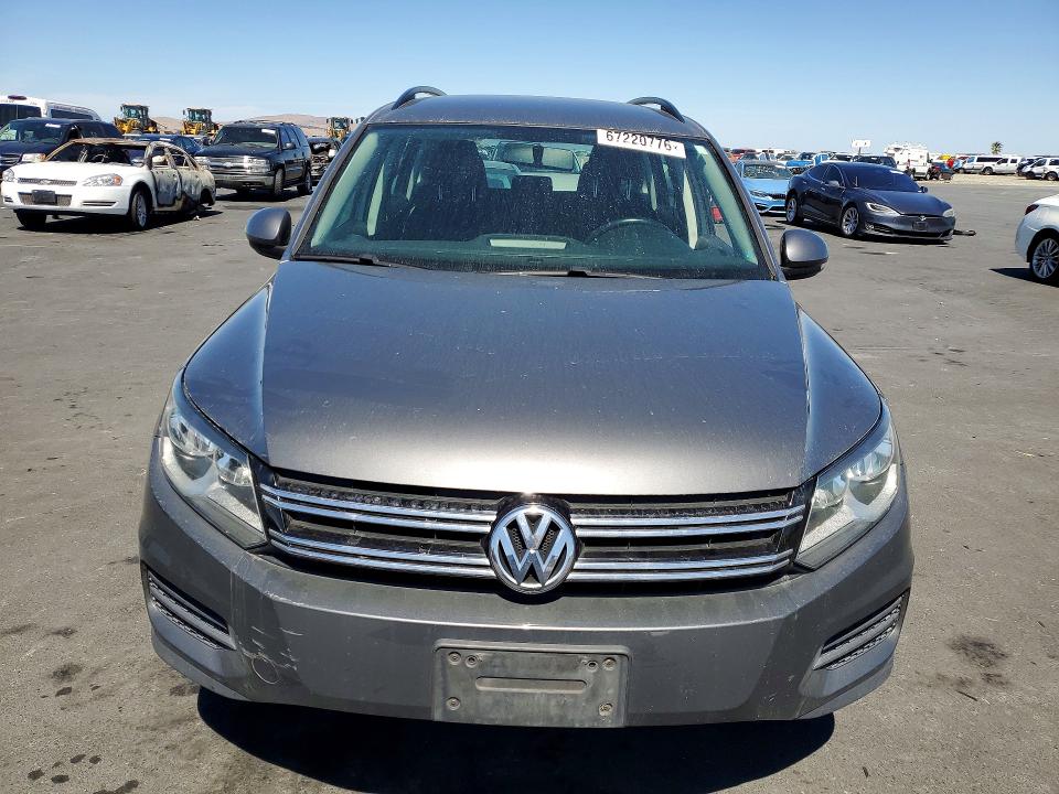 Aukcja sprzedaży 2018 Volkswagen Tiguan Limited, vin: WVGAV7AXXJK002351, numer aukcji: 67220776