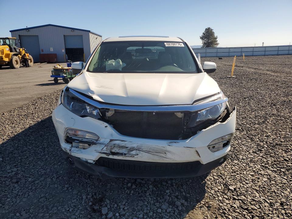 68709776 :رقم المزاد ، 5FNYF6H52GB025336 vin ، 2016 Honda Pilot مزاد بيع