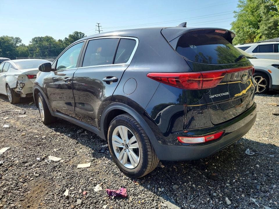 68331816 :رقم المزاد ، KNDPMCAC2H7121337 vin ، 2017 Kia Sportage مزاد بيع