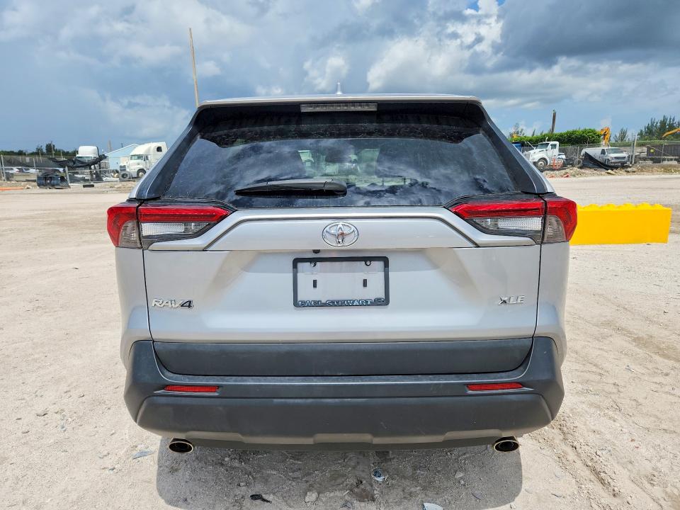 2019 Toyota Rav4 მანქანა იყიდება აუქციონზე, vin: 2T3C1RFV2KW042122, აუქციონის ნომერი: 68918086