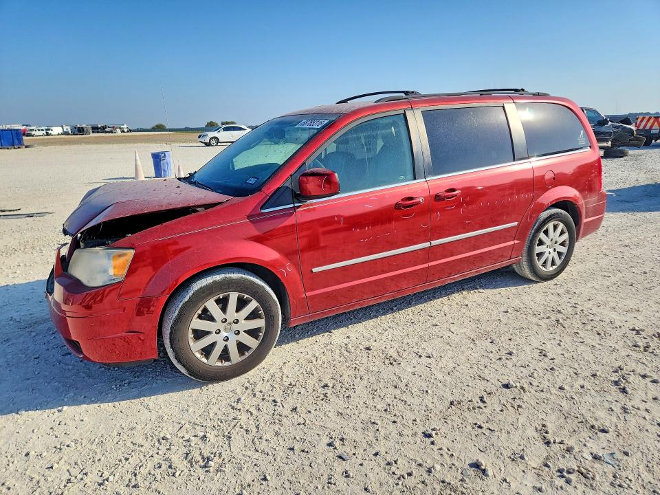 Продажа на аукционе авто 2010 Chrysler Town & Country, vin: 2A4RR5D10AR134019, номер лота: 68765316