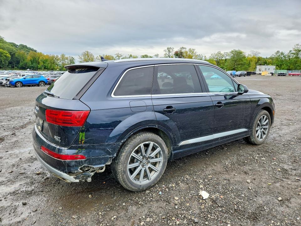 Продаж на аукціоні авто 2018 Audi Q7, vin: WA1VAAF74JD010290, номер лоту: 70808826