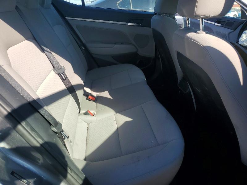 70672096 :رقم المزاد ، 5NPD84LF1LH505411 vin ، 2020 Hyundai Elantra مزاد بيع