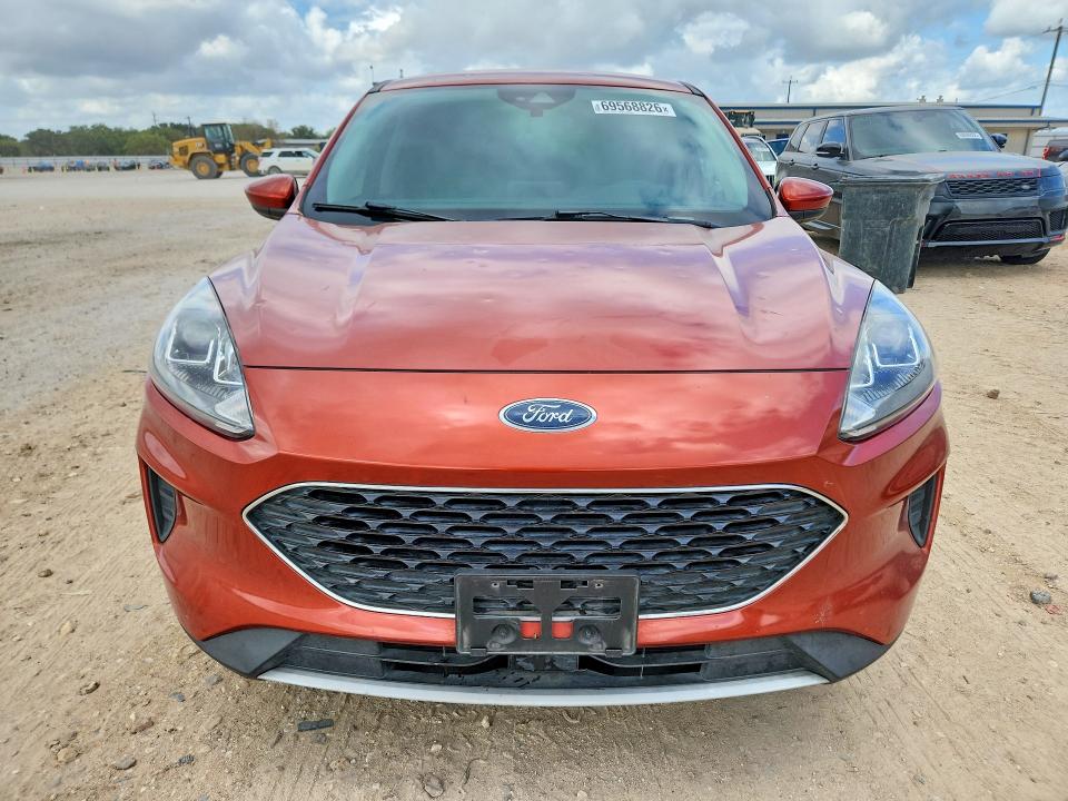 69568826 :رقم المزاد ، 1FMCU0G60LUB02063 vin ، 2020 Ford Escape مزاد بيع