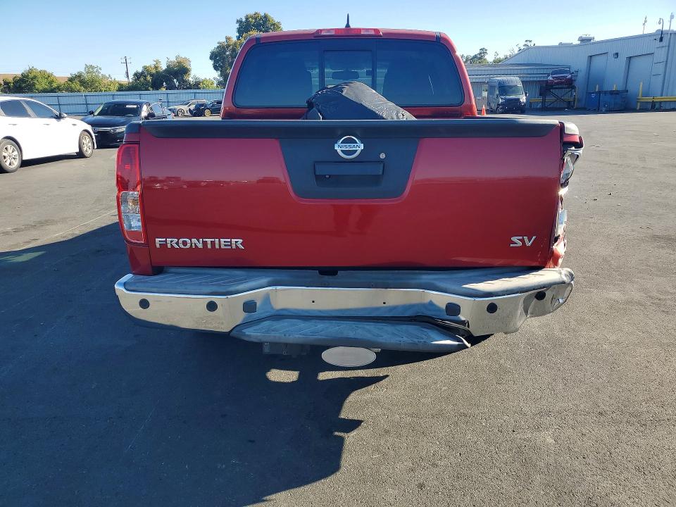 68693186 :رقم المزاد ، 1N6AD0ER4FN768329 vin ، 2015 Nissan Frontier مزاد بيع