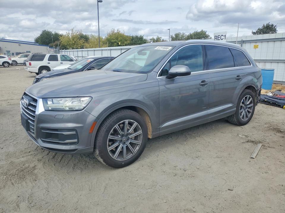 67319986 :رقم المزاد ، WA1LHAF76HD036824 vin ، 2017 Audi Q7 مزاد بيع