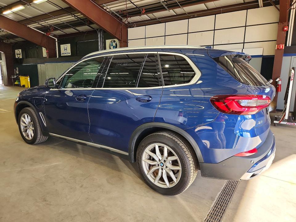 Продаж на аукціоні авто 2021 Bmw X5, vin: 5UXTA6C08M9F27585, номер лоту: 70132116
