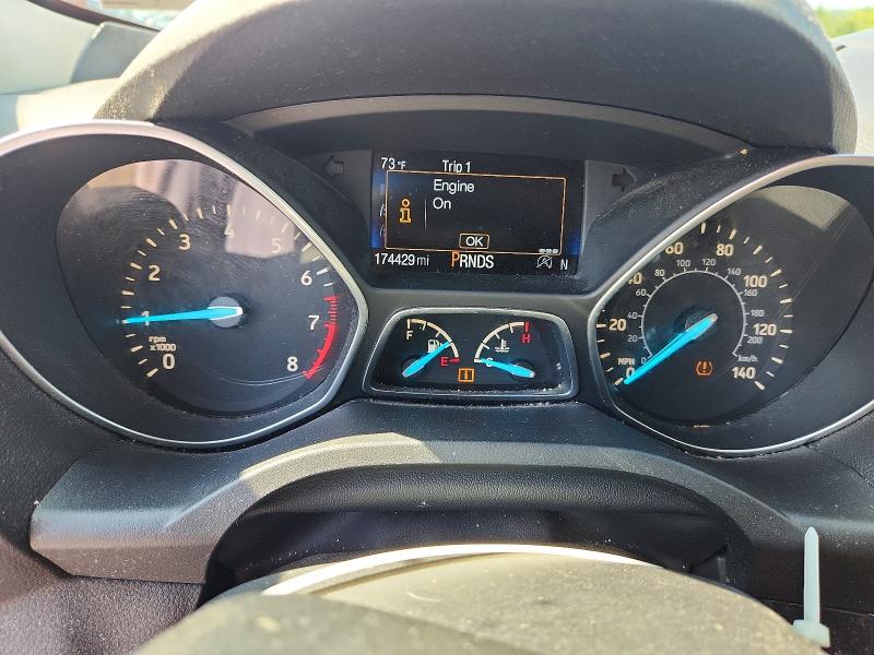2017 Ford Escape მანქანა იყიდება აუქციონზე, vin: 1FMCU9JD2HUC30758, აუქციონის ნომერი: 69192736