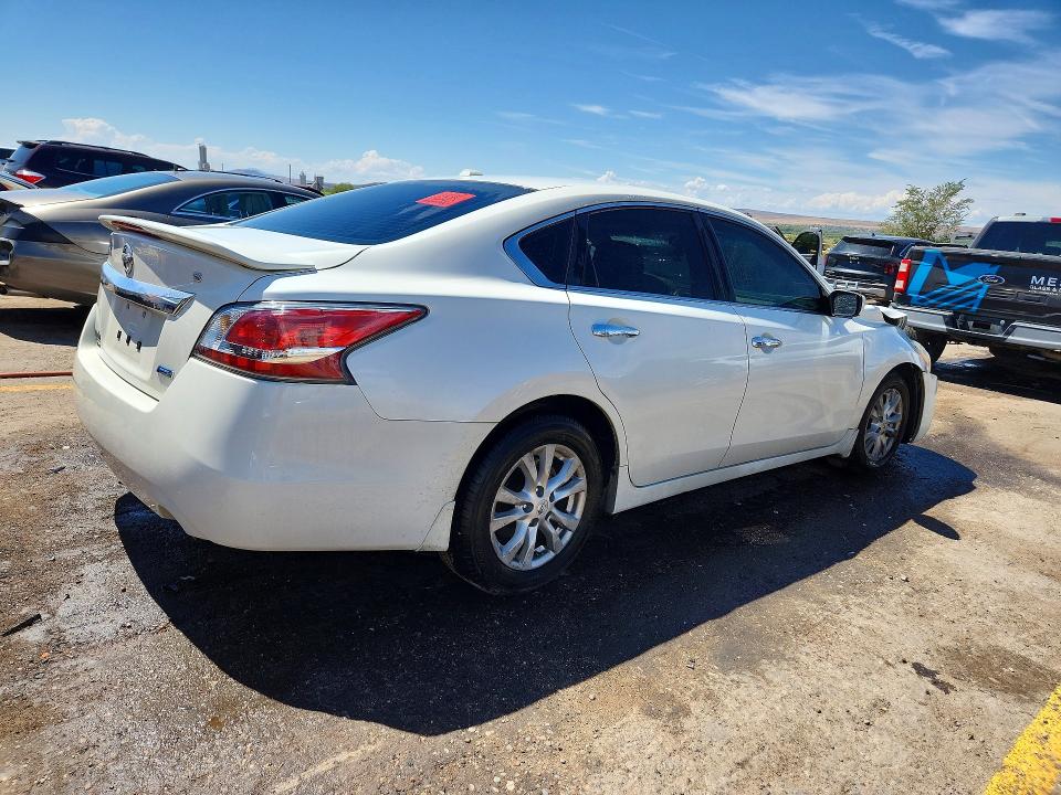 2014 Nissan Altima მანქანა იყიდება აუქციონზე, vin: 1N4AL3AP2EC412392, აუქციონის ნომერი: 65416146