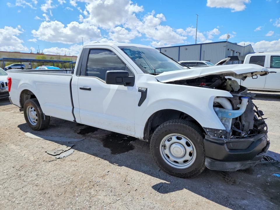 69023176 :رقم المزاد ، 1FTNF1C85NKE08145 vin ، 2022 Ford F150 مزاد بيع