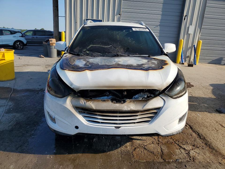 67322456 :رقم المزاد ، KM8JU3AG0FU045880 vin ، 2015 Hyundai Tucson مزاد بيع