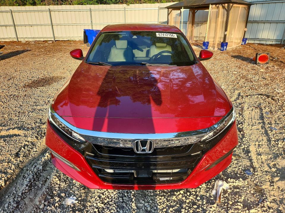 2018 Honda Accord მანქანა იყიდება აუქციონზე, vin: 1HGCV1F11JA026608, აუქციონის ნომერი: 67412156