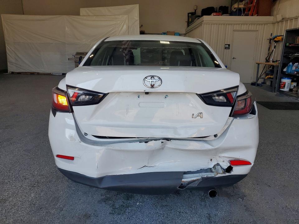 Продаж на аукціоні авто 2018 Toyota Yaris Ia, vin: 3MYDLBYV0JY310159, номер лоту: 66552426