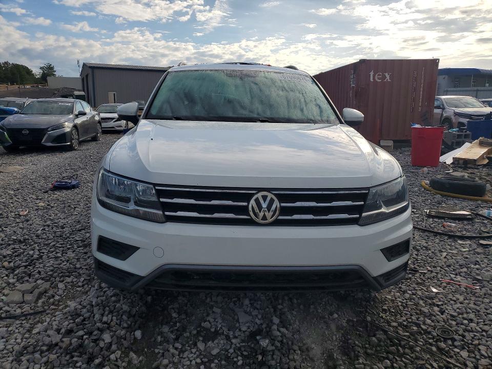 67690676 :رقم المزاد ، 3VV3B7AX4KM174196 vin ، 2019 Volkswagen Tiguan مزاد بيع