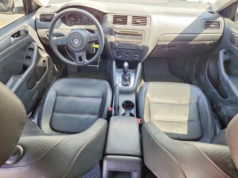 68709716 :رقم المزاد ، 3VWD17AJ4EM407626 vin ، 2014 Volkswagen Jetta مزاد بيع