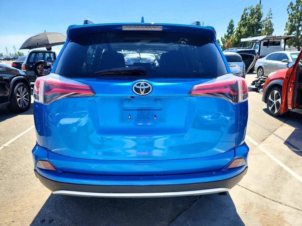Aukcja sprzedaży 2018 Toyota Rav4, vin: JTMWFREV3JJ737710, numer aukcji: 68333736