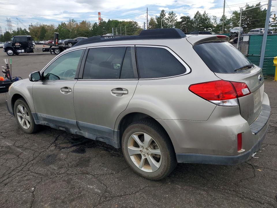 2014 Subaru Outback მანქანა იყიდება აუქციონზე, vin: 4S4BRDLC5E2302743, აუქციონის ნომერი: 69044576