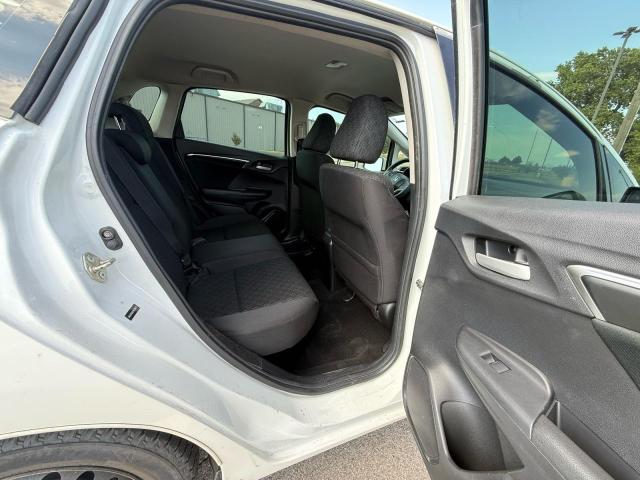 Продажа на аукционе авто 2015 Honda Fit, vin: 3HGGK5G56FM728615, номер лота: 71090796