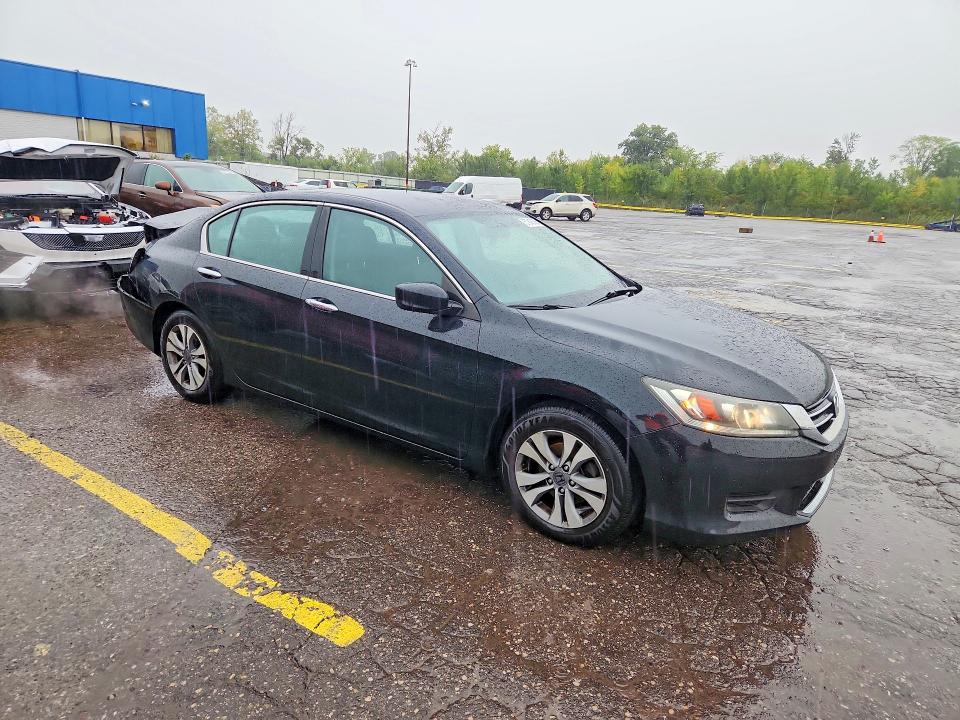 Продаж на аукціоні авто 2015 Honda Accord, vin: 1HGCR2F33FA156201, номер лоту: 67845536