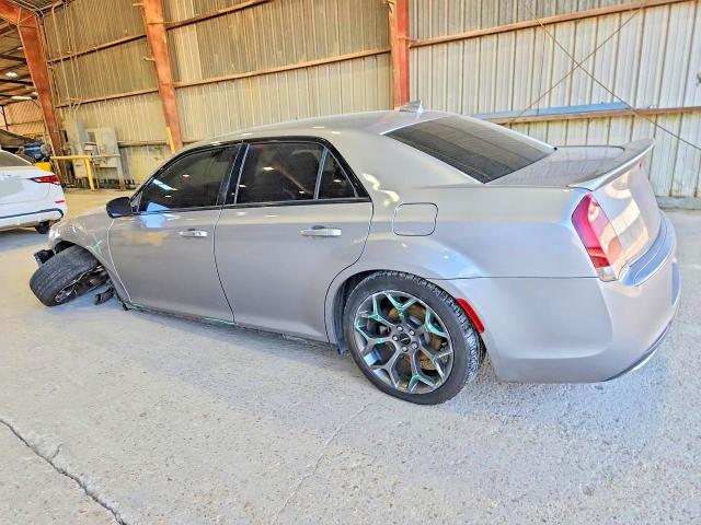 Продаж на аукціоні авто 2015 Chrysler 300, vin: 2C3CCABTXFH926951, номер лоту: 67751546