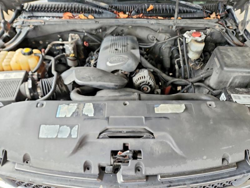 70923166 :رقم المزاد ، 1GCHC29U31E213623 vin ، 2001 Chevrolet Silverado مزاد بيع